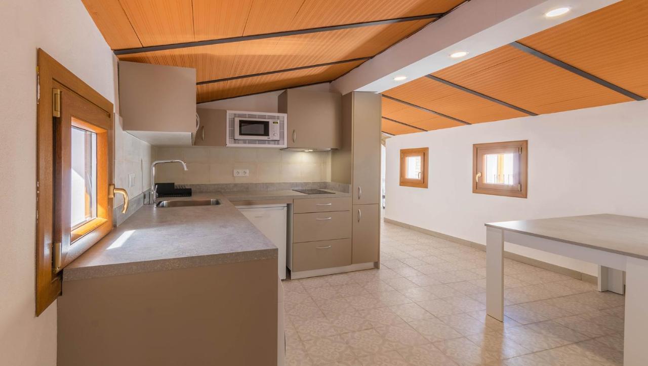 Apartamentos Miguel De Cervantes Centro Кордоба Екстериор снимка