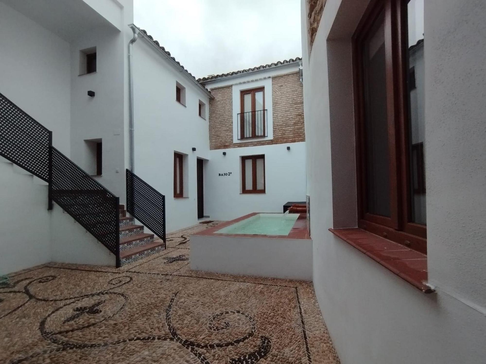 Apartamentos Miguel De Cervantes Centro Кордоба Екстериор снимка
